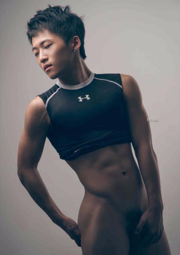 PHOTO-SET-Whoseman-1-吳敵警長來囉~~~我的靴子裡有蛇